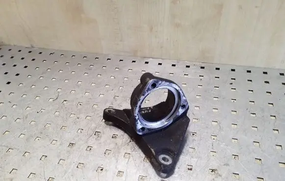Opel Insignia A Driveshaft support bearing bracket 13219107