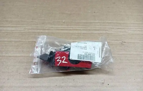 Volkswagen Caddy Front parking sensor holder (PDC) 2K5919491