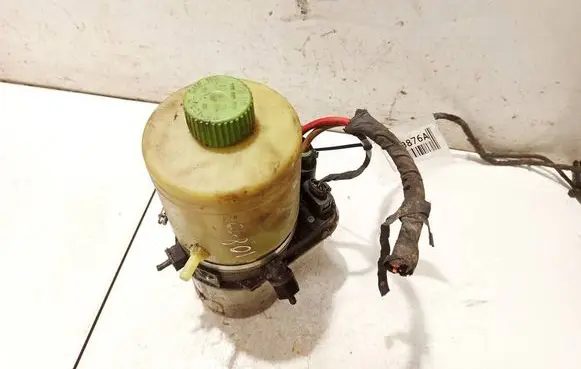 Audi A2 Power steering pump 6q0423371