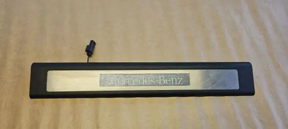 Mercedes-Benz GL X164 Front sill trim cover A1646803435 1646803435