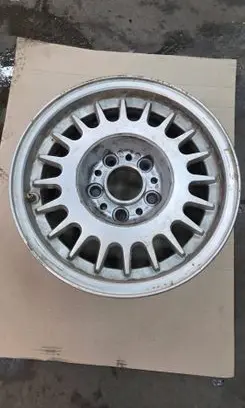 BMW 7 E32 R15 alloy rim 1179761