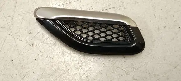 Maserati Grecale Fender grill 30822160755