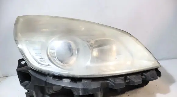 Renault Megane II Headlight/headlamp
