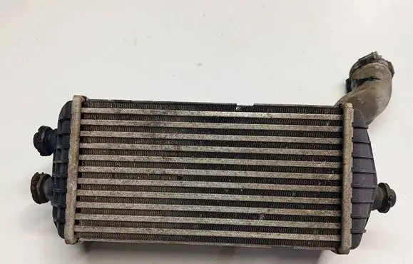 Hyundai i30 Intercooler radiator 282702A570S9 282702A570