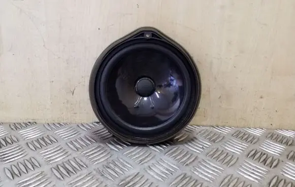 Honda Insight Rear door speaker