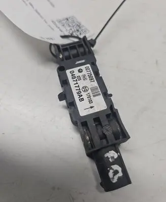 Chrysler Pacifica Airbag deployment crash/impact sensor 04671779AB