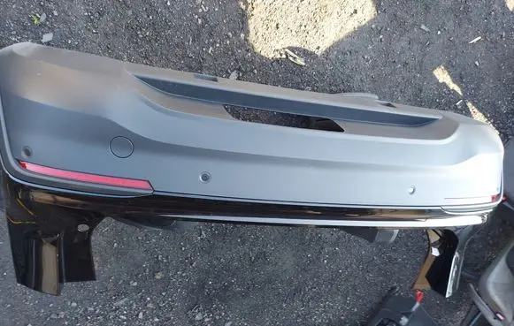 Volkswagen Tiguan Front bumper 