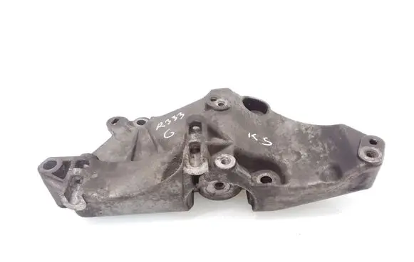 Renault Scenic II - Grand scenic II Generator/alternator bracket 8200100148