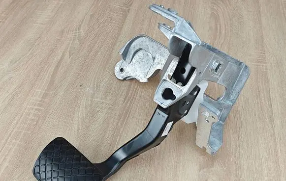Audi A6 S6 C7 4G Brake pedal 4G1723117 4H1723140A