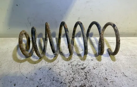 Volkswagen PASSAT B4 Front coil spring