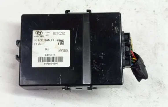 Hyundai i40 Central body control module 95770-3Z150 NWMD700105 6495819