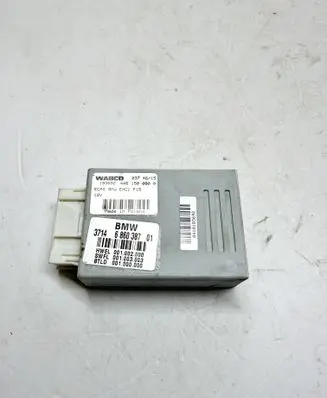 BMW X5 F15 Air suspension control unit module (rear) 6860387 4461500800 001002000