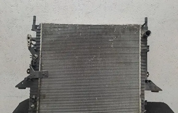 Land Rover Range Rover Sport L320 Coolant radiator LR021777 L25951 ED87165400