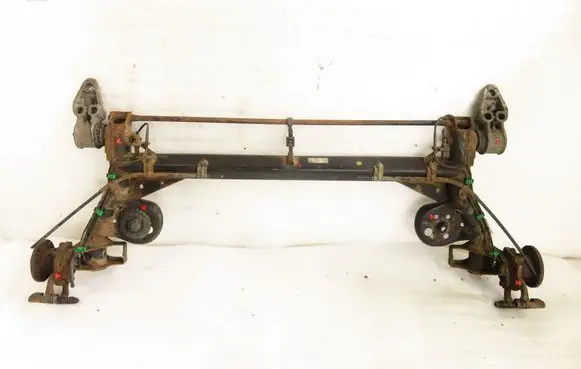 Volkswagen PASSAT B5.5 Rear axle beam 
