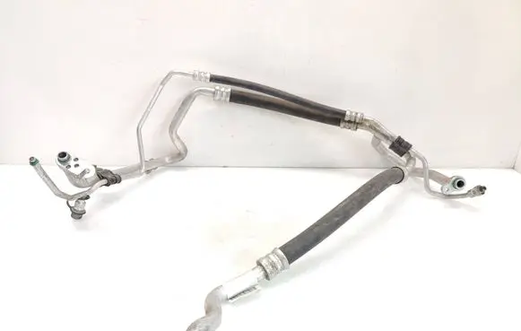 Tesla Model S Air conditioning (A/C) pipe/hose 103065800B