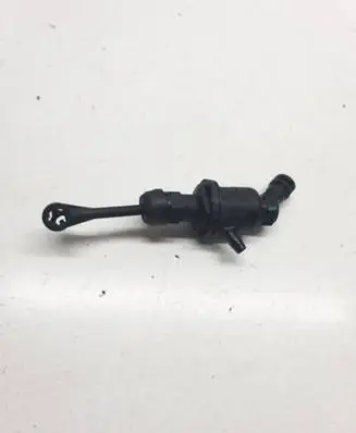 Nissan Qashqai Clutch master cylinder 10610JD000