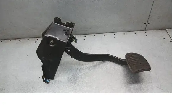 Opel Corsa C Brake pedal 