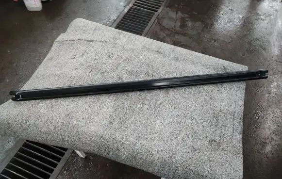 Renault Trafic II (X83) Sliding door middle rail 