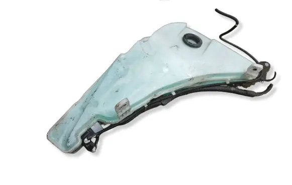 Audi A6 C7 Windshield washer fluid reservoir/tank 4G8955451D
