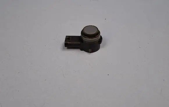 Chrysler Pacifica Parking PDC sensor 5YV68TRMAA 2602251820