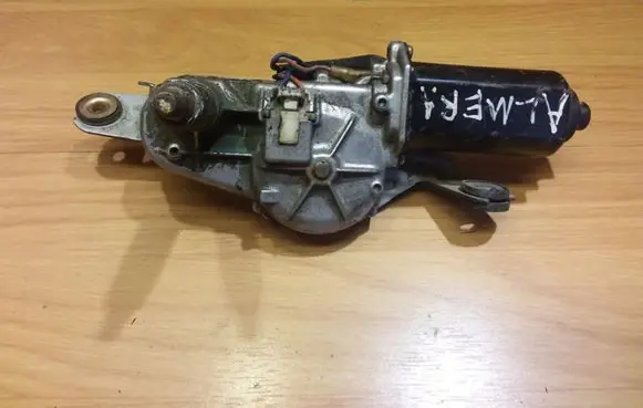 Nissan Almera Rear window wiper motor 287100N010 RW511M002N