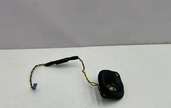 BMW 4 F36 Gran coupe Front door high frequency speaker 9184795 890700117 201173