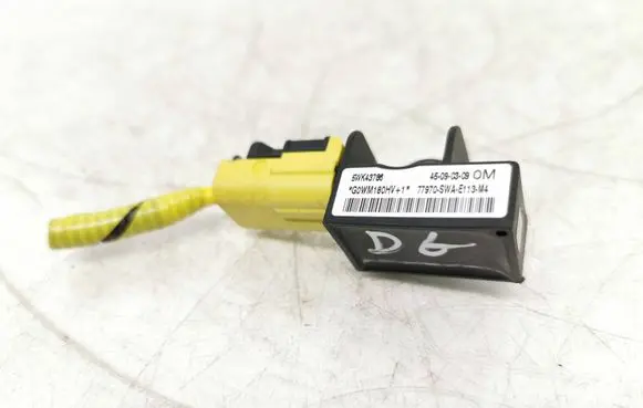 Honda CR-V Airbag deployment crash/impact sensor 77970SWAE113M4 5WK43786