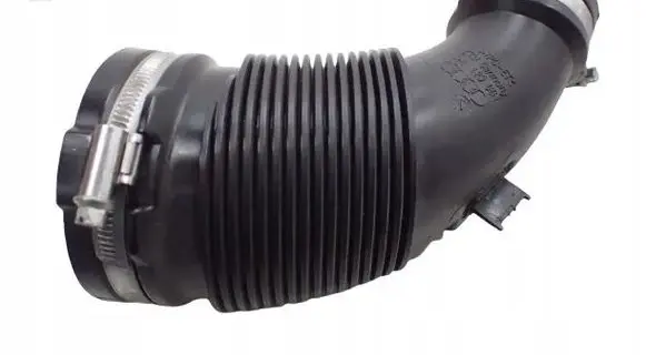 Audi A5 8T 8F Air intake hose/pipe 04L129661