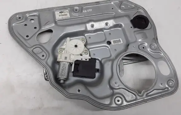 Volvo V50 Rear door window regulator with motor 992673101