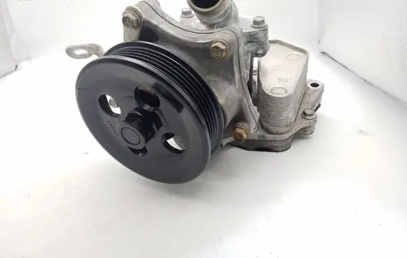 Chevrolet Cruze II Water pump 528074526 12640136