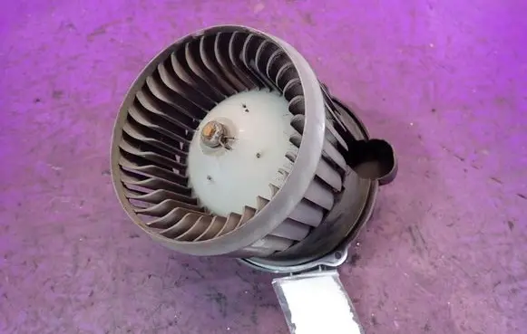 Mitsubishi Colt Heater fan/blower 