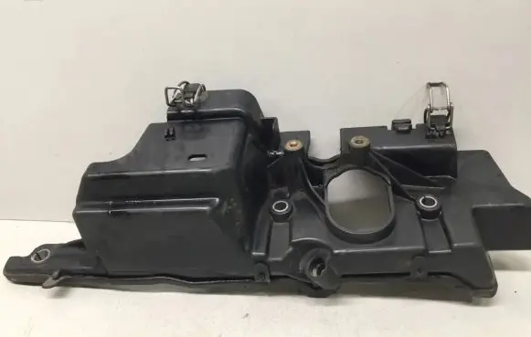 Renault Scenic III - Grand scenic III Other engine bay part 8200468152