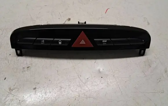 Peugeot 308 Other switches/knobs/shifts 9659793677
