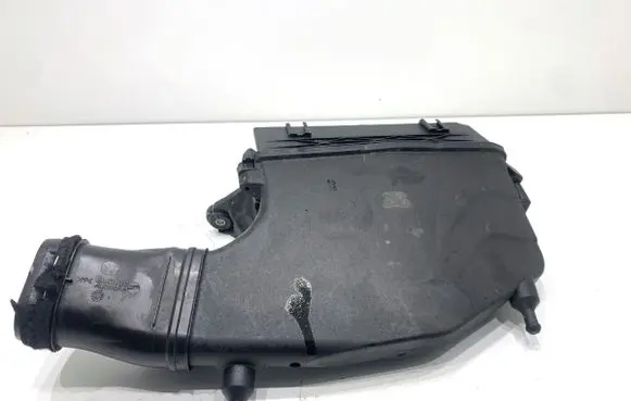 Mercedes-Benz CLS C218 X218 Air filter box A6420903501