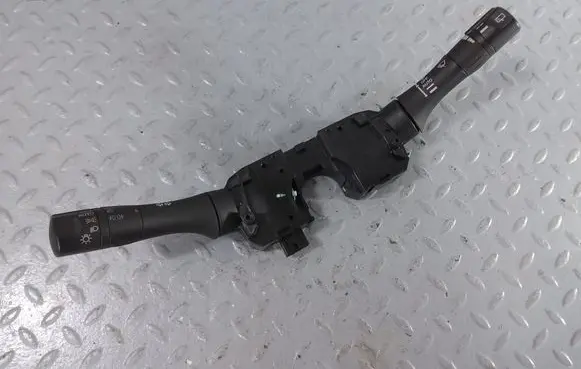 Nissan Murano Z51 Wiper turn signal indicator stalk/switch 255601AN0B