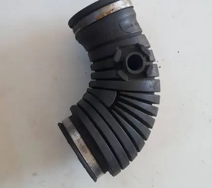 Mercedes-Benz C W202 Air intake hose/pipe 6040940209