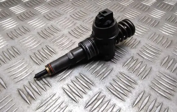 Volkswagen Phaeton Fuel injector 07Z130073H 0414720220