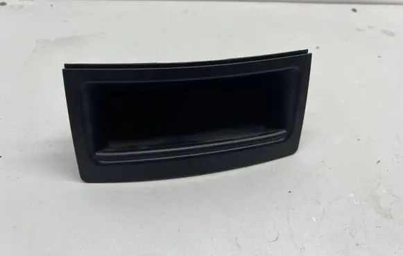 BMW 5 E60 E61 Dashboard storage box/compartment 7059955