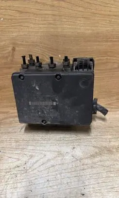 Volvo V70 ABS Pump 30714956