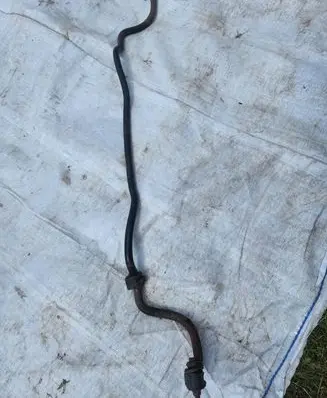 Subaru Forester SF Front anti-roll bar/sway bar