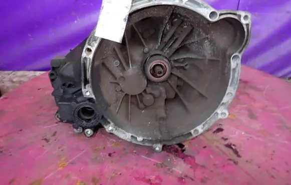 Ford Fusion Manual 5 speed gearbox 2S6R7002GD