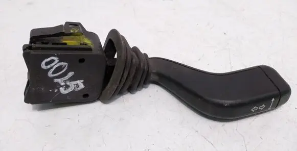 Opel Zafira A Indicator stalk 90560990 12263700