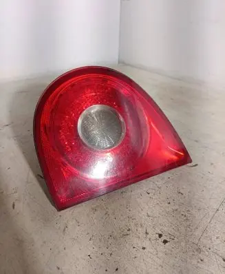 Volkswagen Golf V Tailgate rear/tail lights 1K6945094E 028500204C