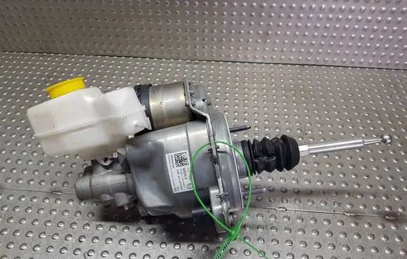 Volkswagen PASSAT B8 Brake booster S26371157 3Q1614105BL 0265954077
