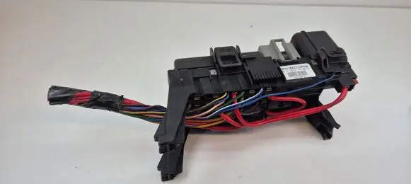 Volvo V60 Fuse box set DPN13800159HWB