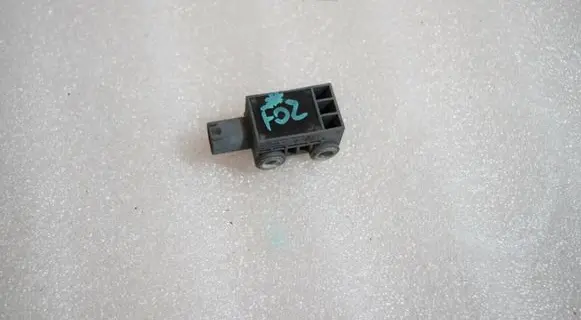 BMW 7 F01 F02 F03 F04 Airbag deployment crash/impact sensor 9159315
