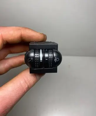 Volkswagen PASSAT B5 Headlight level height control switch 3B0941333A