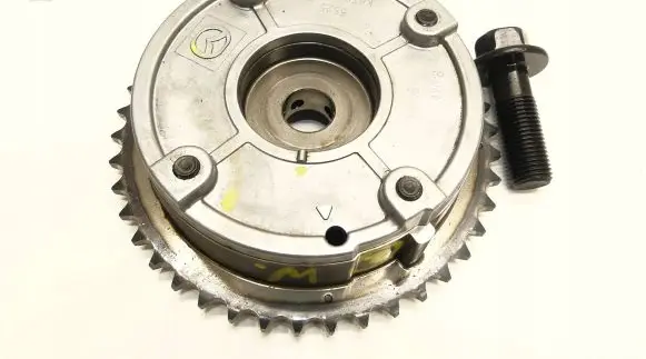 Mazda 3 III Camshaft pulley/ VANOS K6T90672