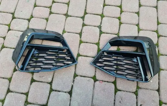 BMW 2 F44 Front bumper lower grill 8075487