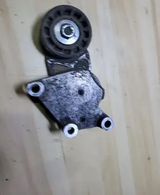 Ford Focus Alternator belt tensioner 1491404 TF049F